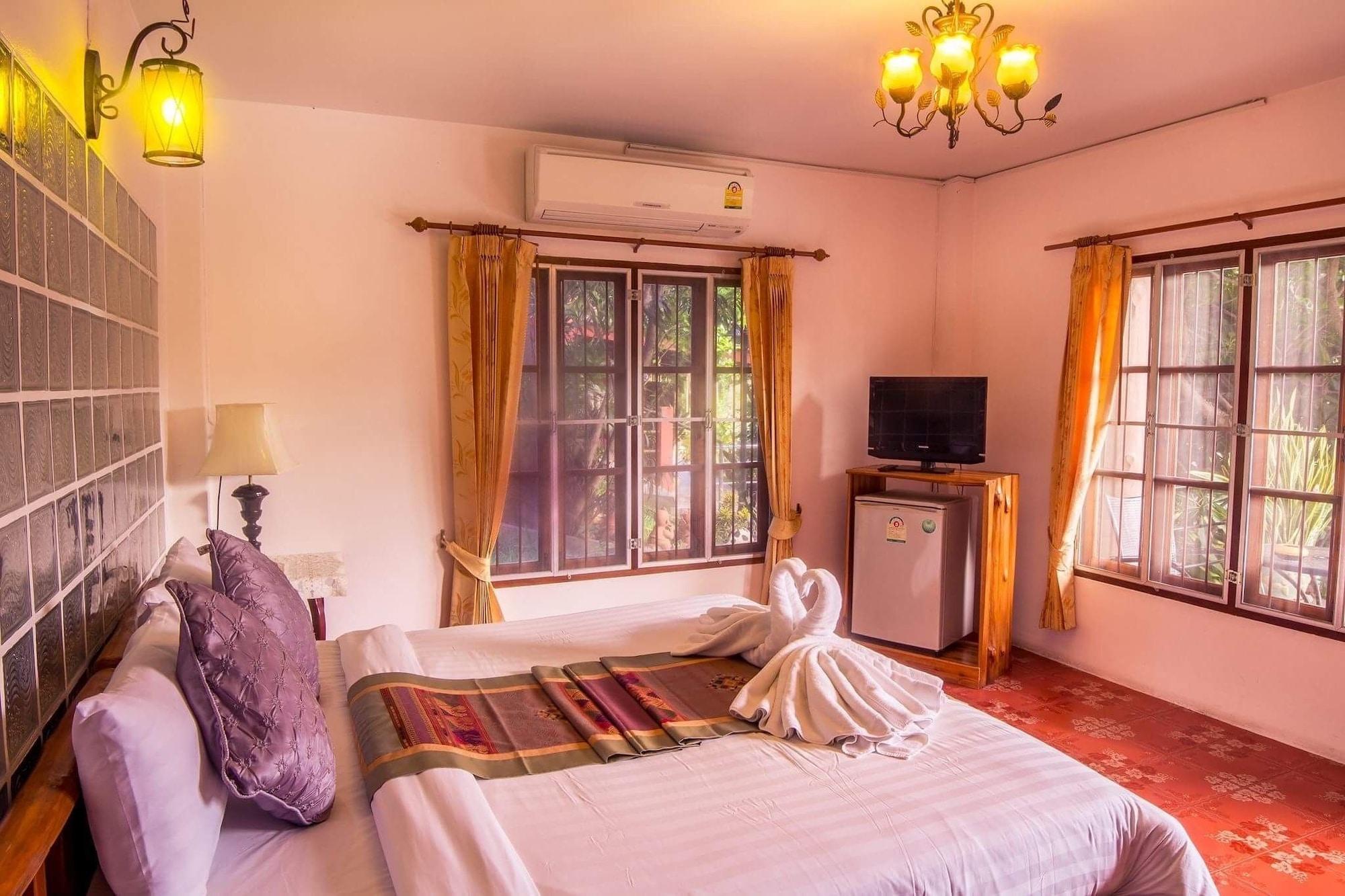 Pongphen Guesthouse - Sha Plus Certified Kanchanaburi Zewnętrze zdjęcie