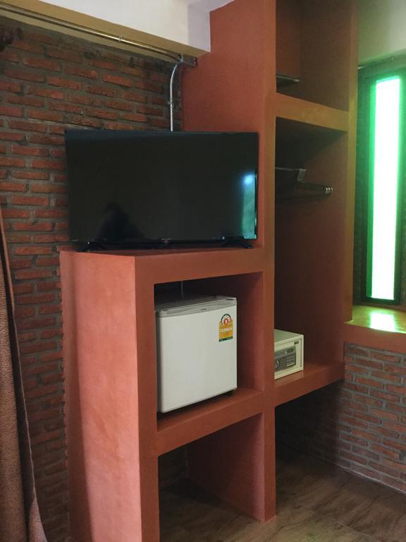 Pongphen Guesthouse - Sha Plus Certified Kanchanaburi Zewnętrze zdjęcie