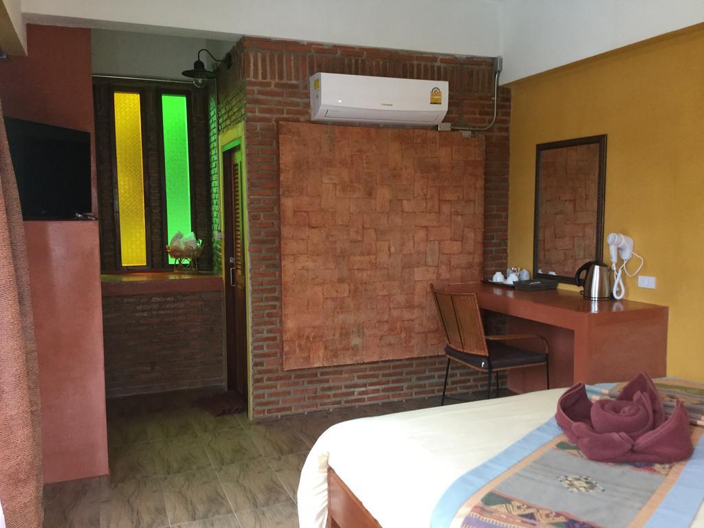 Pongphen Guesthouse - Sha Plus Certified Kanchanaburi Zewnętrze zdjęcie