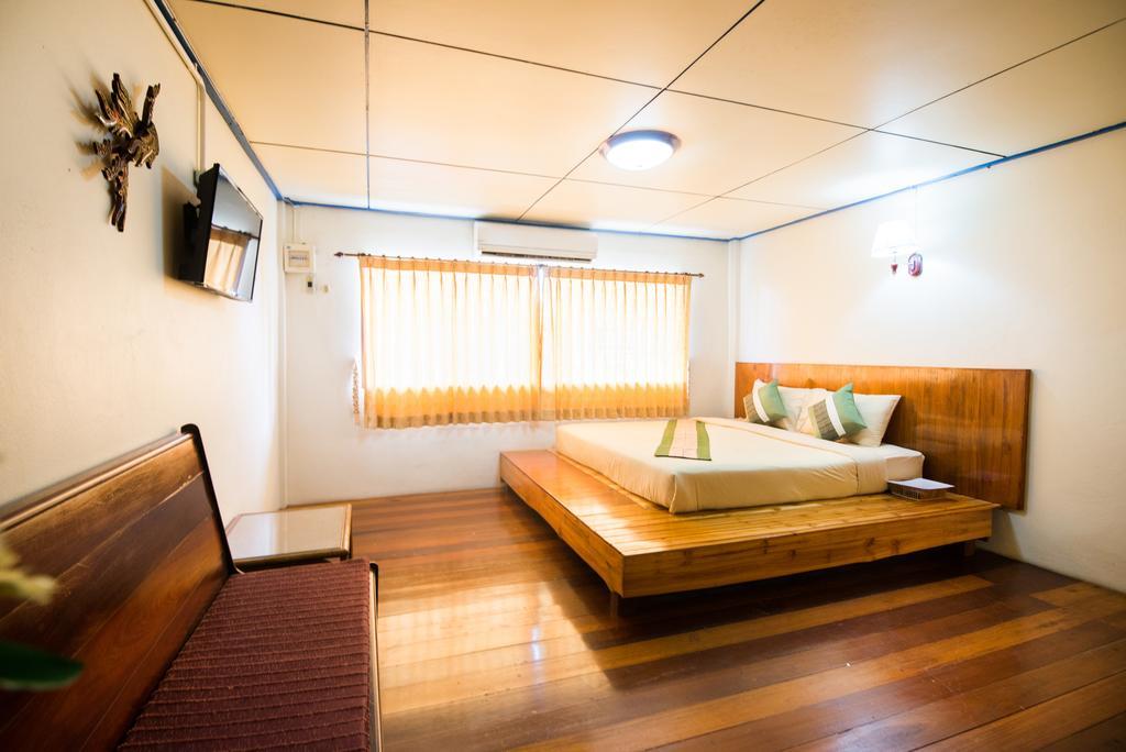 Pongphen Guesthouse - Sha Plus Certified Kanchanaburi Zewnętrze zdjęcie