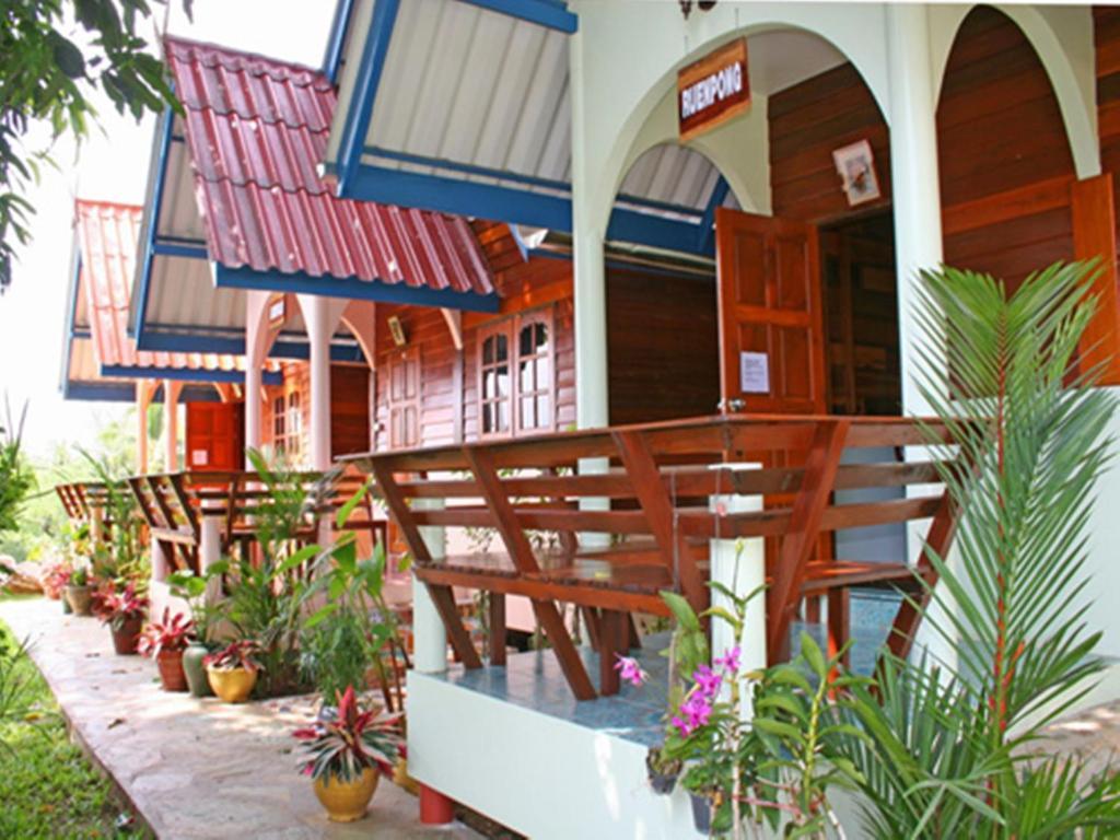 Pongphen Guesthouse - Sha Plus Certified Kanchanaburi Pokój zdjęcie