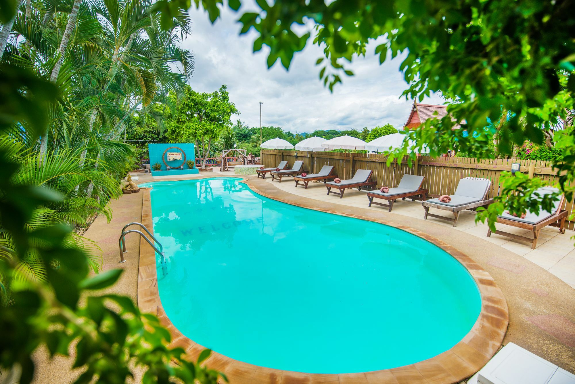 Pongphen Guesthouse - Sha Plus Certified Kanchanaburi Zewnętrze zdjęcie