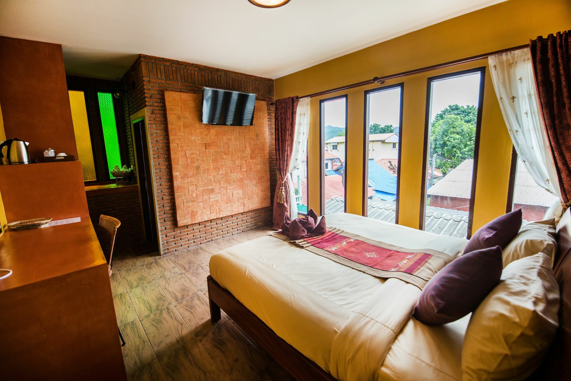 Pongphen Guesthouse - Sha Plus Certified Kanchanaburi Zewnętrze zdjęcie