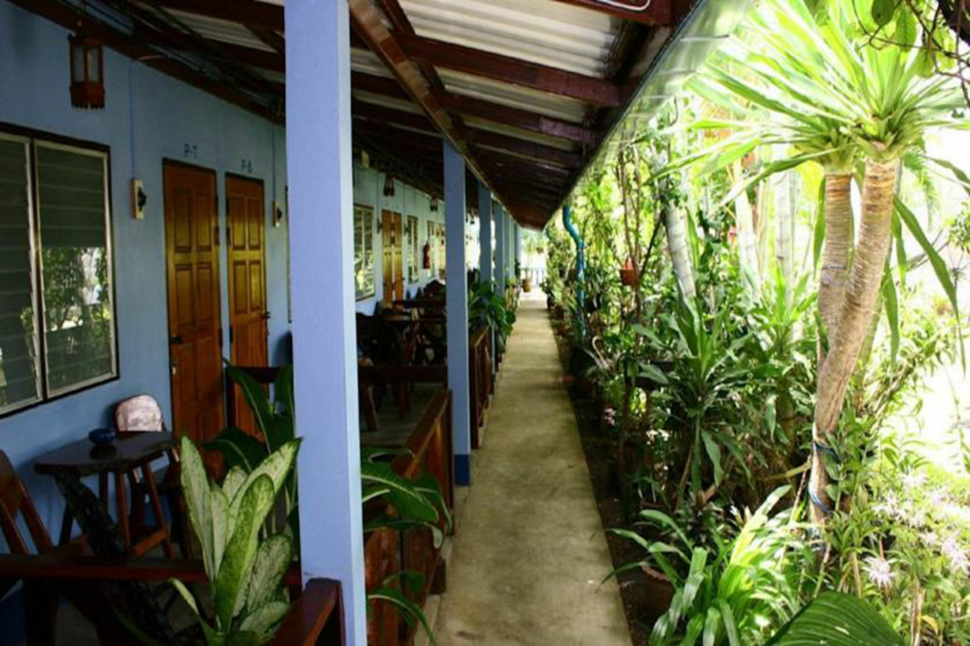 Pongphen Guesthouse - Sha Plus Certified Kanchanaburi Zewnętrze zdjęcie