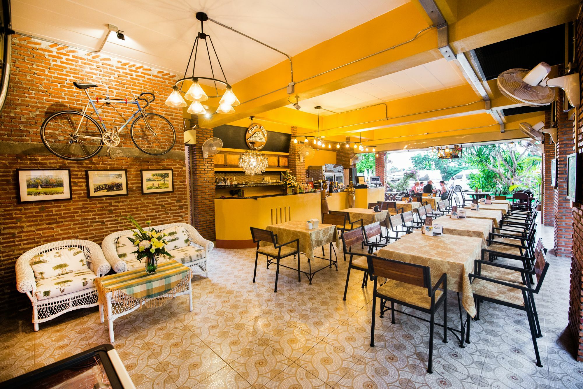 Pongphen Guesthouse - Sha Plus Certified Kanchanaburi Zewnętrze zdjęcie